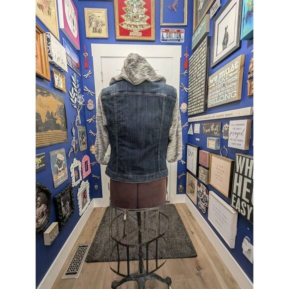 Sz 2X Torrid Jean Jacket Hoodie - Picture 4 of 15